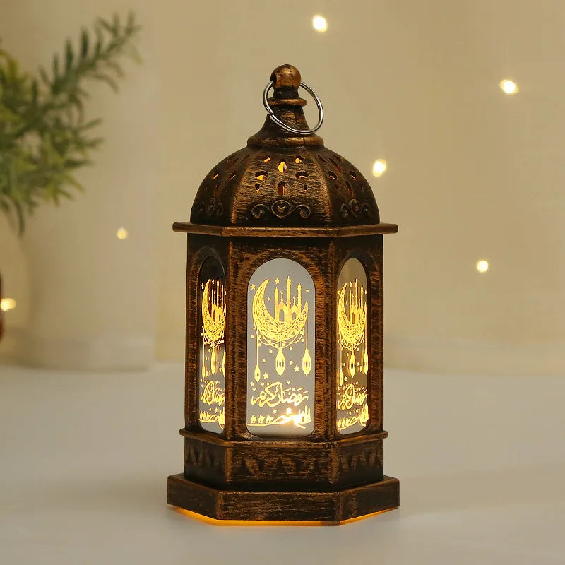 فوانيس رمضان الملونة