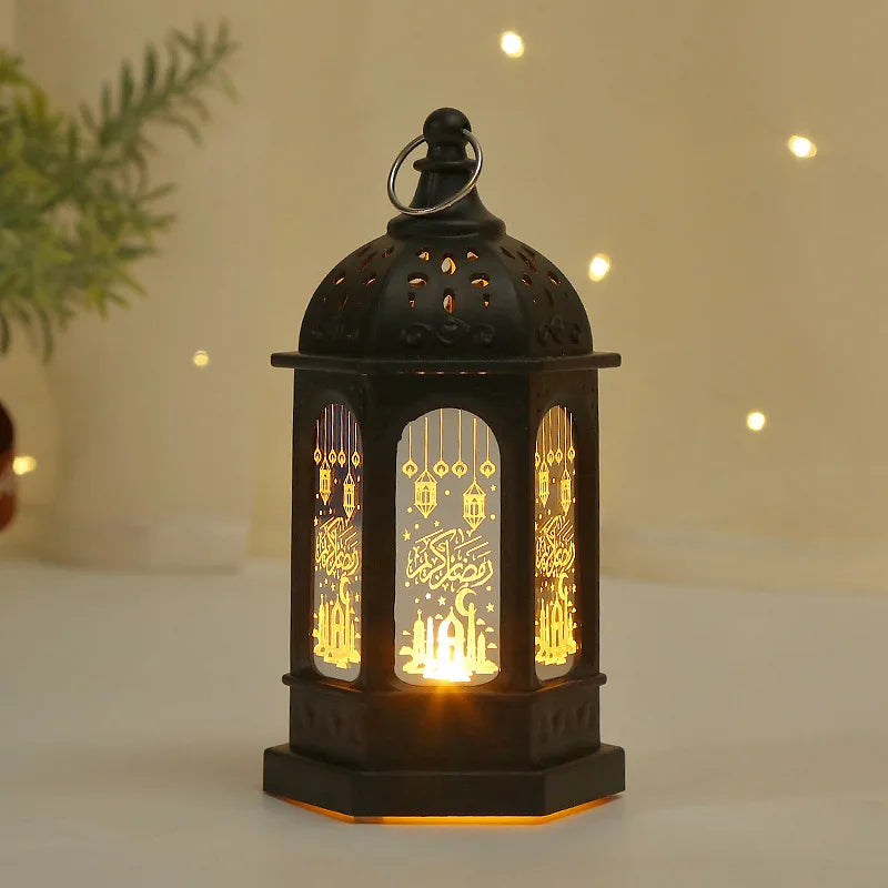 فوانيس رمضان الملونة